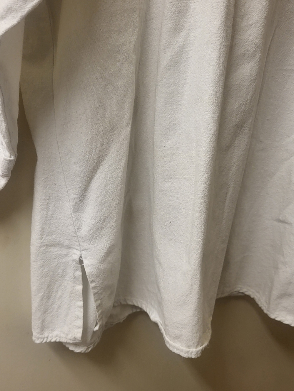 Traditional Mexican Embroidered Cotton Top - Picture 5 of 14